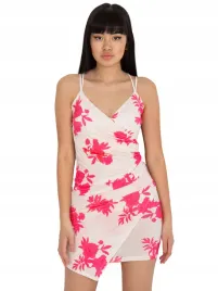 plisowana-sukienka-damska-z-orientalnym-motywem