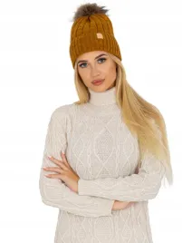 czapka-zimowa-damska-beanie-z-pomponem-podszewka