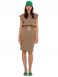komplet-dresowy-ze-spodnica-bluza-na-lato