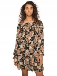 sukienka-kobieca-hiszpanka-we-wzory-z-falbankami