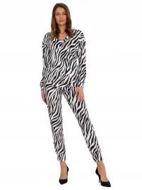 dwuczesciowy-komplet-damski-welurowy-w-zebre