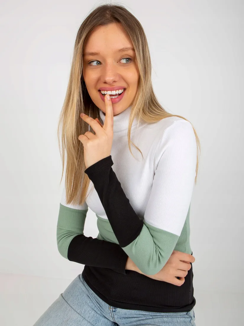bluzka-damska-basic-z-golfem-w-prazek