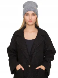 stylowa-czapka-damska-zimowa-beanie