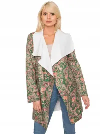 damski-plaszcz-wzorzysty-we-wzory-narzutka