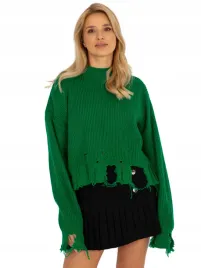 krotki-sweter-damski-asymetryczny-z-dziurami