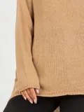 wygodny-modny-sweter-oversize-asymetryczny-kolor-bezowy