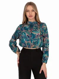 wzorzysta-damska-bluzka-ze-stojka-do-pracy