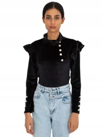 bluzka-damska-welurowa-z-guzikami-i-falbankami