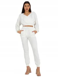 bluza-damska-z-kapturem-spodnie-komplet