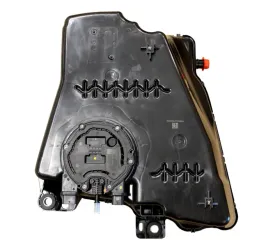 volvo-xc40-zbiornik-bak-mocznika-czynnika-adblue-z-pompa-oe