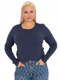 gladki-klasyczny-dzianinowy-sweter-plus-size-damski