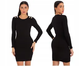 dopasowana-sukienka-damska-z-guzikami-na-ramionach