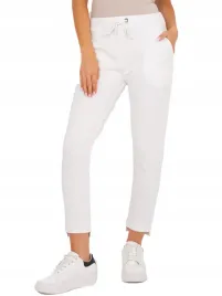 spodnie-dresowe-damskie-z-prostymi-nogawkami-klasyczne