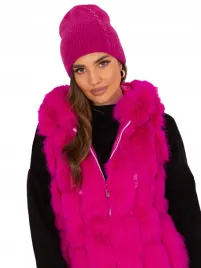 dzianinowa-czapka-zimowa-damska-z-warkoczowym-splotem-beanie