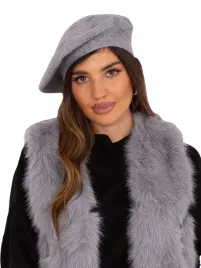 klasyczny-dzianonowy-modny-stylowy-beret-damski-zimowy