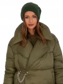 stylowa-modna-czapka-zimowa-damska-z-aplikacja-beanie