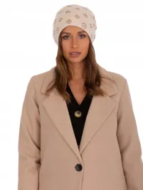 stylowa-modna-czapka-zimowa-damska-z-aplikacja-beanie