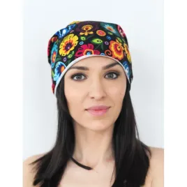 czapka-folk-z-motywem-lowickim-czarna