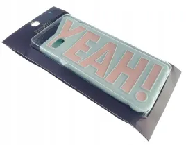 etui-cover-ochrona-na-telefon-iphone-6-bershka