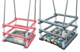 hustawka-drewniana-z-poduszka-mix