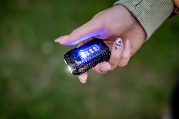 latarka-led-newell-edc-nyks-solid-czarna-kod-producenta-edc-nyks