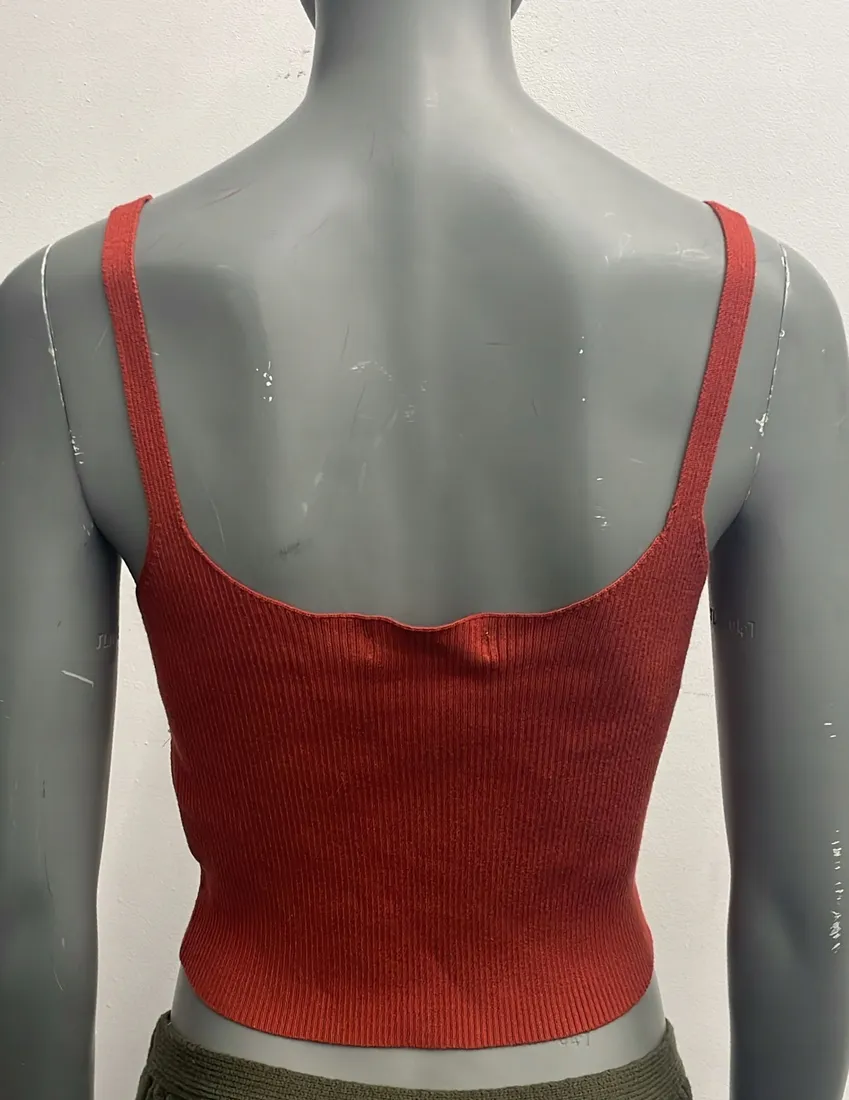 top-glamorous-roz-42