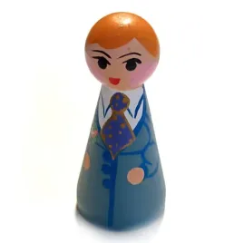 drewniana-laleczka-folk-ludowy-chlopiec-w-szarym-fraku-sredni