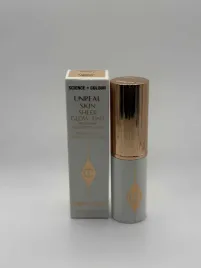 charlotte-tilbury-unreal-skin-sheer-glow-tint-6-medium