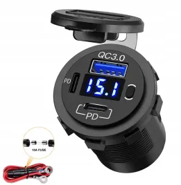 gniazdo-ladowania-2x-pd-30w-qc3-0-18w-z-woltomierzem