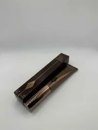 charlotte-tilbury-hollywood-contour-wand-medium-deep