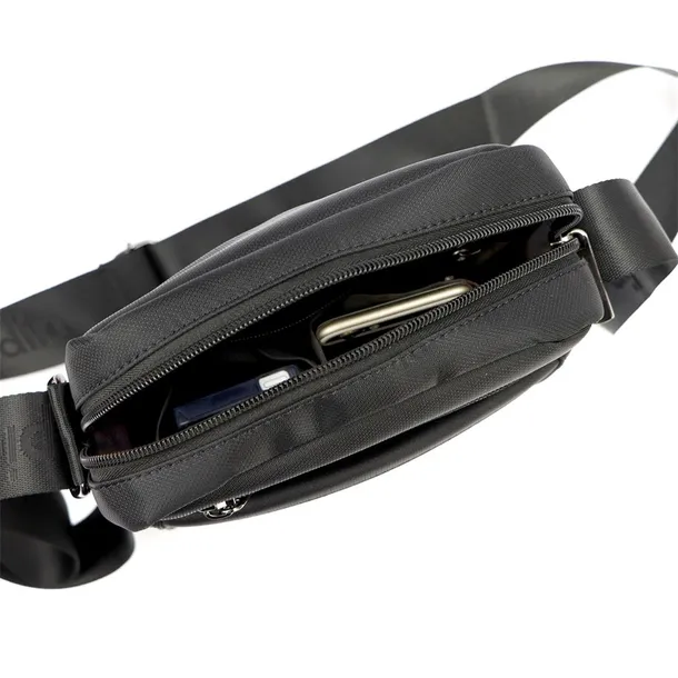 greg57673-marka-pierre-cardin