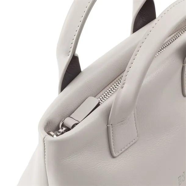 534604039-marka-dudu