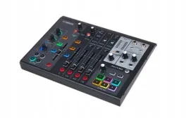 yamaha-ag08-bl-8-kanalowy-mikser-audio-usb-z-efektami-dsp