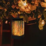 lampa-led-solarna-dekoracyjna-plomien-kwadrat-zawiera-baterie-tak