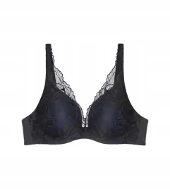 stanik-push-up-biustonosz-triumph-koronka-body-make-up-illusion-lace-wp-85c