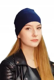 granatowa-prosta-czapka-celestyna-do-biegania-z-bambusa-dla-kazdej-kobiety