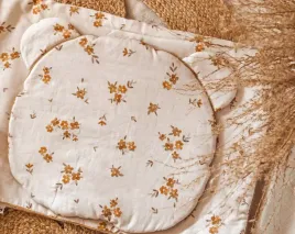 posciel-dla-dzieci-bawelniana-100x135-little-brown-flowers