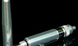 oliwiarka-precyzyjna-do-broni-i-dozowania-pojedynczych-kropli-olejku