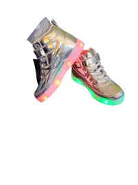 swiecace-sneakersy-ladowane-przez-usb-z-pilotem-rozmiar-32-srebro-prezent