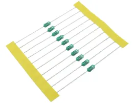 dlawik-osiowy-820uh-3x7mm-10-szt-2611-10