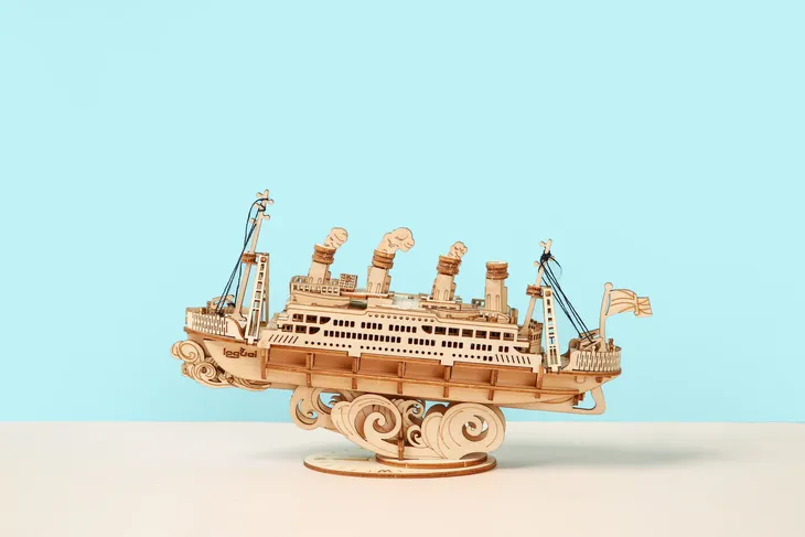 drewniane-puzzle-3d-statki-material-drewno