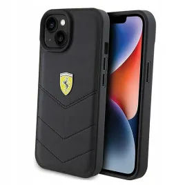 plecki-etui-ferrari-quilted-metal-logo-do-iphone-15-czarne