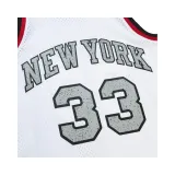 nba-cracked-cement-swingman-jersey-knicks-1991-patrick-ewing-kod-producenta-tfsm5934nyk91pewwhit
