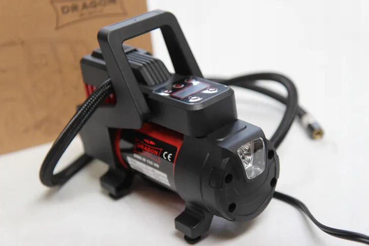 dragon-winch-kompresor-samochodowy-pompka-sprezarka-mini-12v-led-marka-dragon-winch