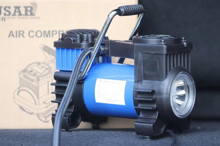 husar-winch-kompresor-samochodowy-pompka-sprezarka-mini-12v-led-stan-nowy