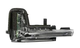 volvo-s90-v90-xc60-xc90-migacz-boczny-w-lusterku-lewy