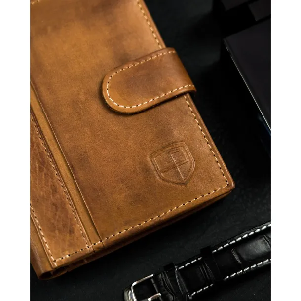 rovicky217900-marka-peterson