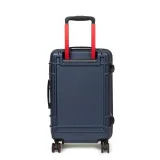 resist-r-marka-eastpak