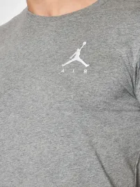 koszulka-meska-air-jordan-jumpman-embroidered-tee-black-t-shirt-szara-m