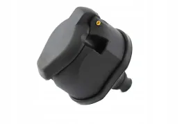 gniazdo-plastikowe-przyczepy-13-pin-biegunowa-12v
